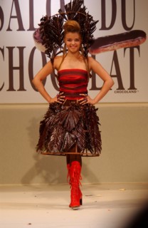 10/30/2002. Chocolate dresses fashion show at "Salon du Chocolat" exhibit in Paris
