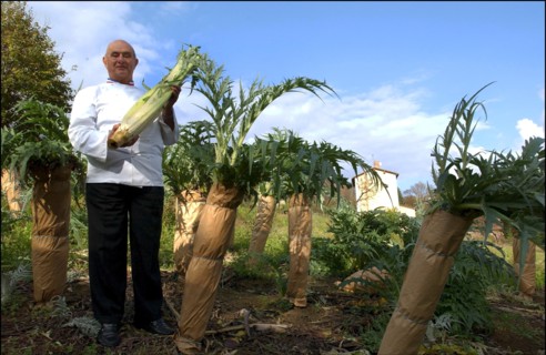 11/00/2002. World renowned French chef Paul Bocuse
