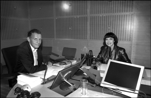 11/00/2002. EXCLUSIVE. French singer Mireille Mathieu returns on the musical scene with a new CD and tour in France and in Europe
