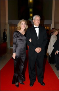 11/18/2002. Caroline Kennedy inaugurates the exhibition "Jackie Kennedy, les annees Maison Blanche" in Paris (30).