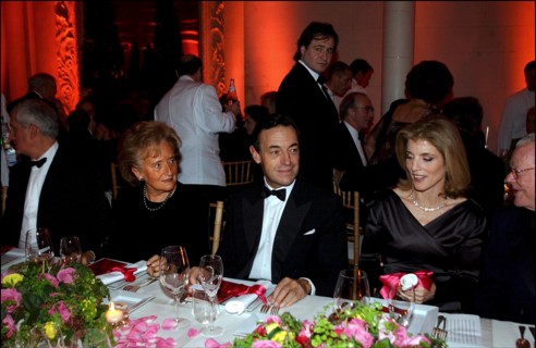 11/18/2002. Caroline Kennedy inaugurates the exhibition "Jackie Kennedy, les annees Maison Blanche" in Paris (30).