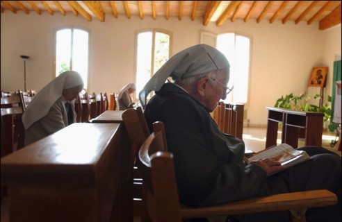 Soeur Emmanuelle, 2002