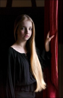 01/14/2003. **EXCLUSIVE** 14-year Pianist wunderkind Lise de la Salle EXCLUSIVE