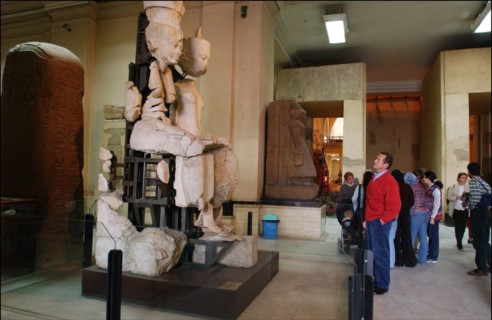 01/28/2003. On the track of Bonaparte's lost soldiers in Egypte : new insights by Dominique Beaudis.