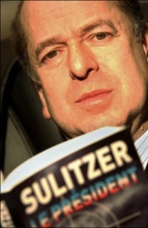 02/00/2003. EXCLUSIVE: Close-up Paul-Loup Sulitzer.