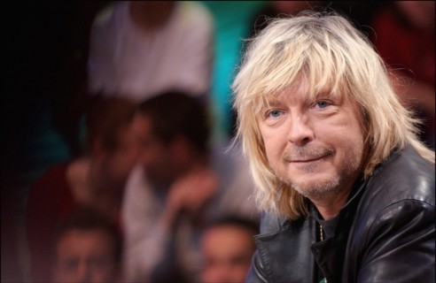 03/00/2003. Tv show "On a tout essaye meme le prime"