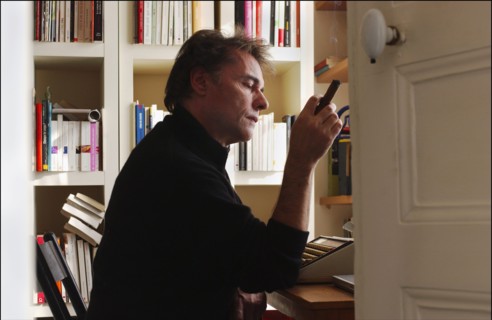 03/00/2003. Yves Simon, at home.