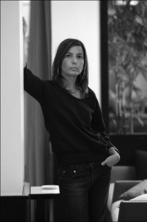 04/00/2003. Anne Casanova, author.