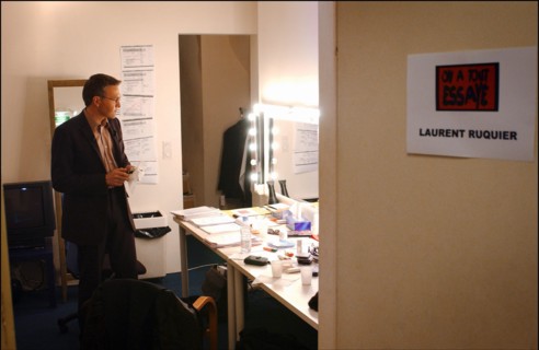 11/10/2003. Tv show "On a tout essaye" with Laurent Ruquier.