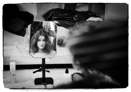 12/00/2003. 'Cinq a sept', Chanel headquarters host the new Karl Lagerfeld rendez-vous.