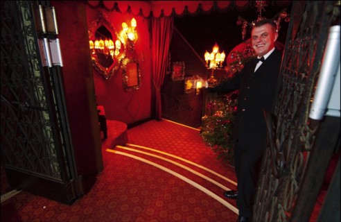 12/00/2003. The "Raspoutine" restaurant in Paris.