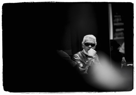 01/00/2004. EXCLUSIVE. Chanel Fashion Designer Karl Lagerfeld, backstage of the Haute Couture Spring-Summer 2004 fashion show.