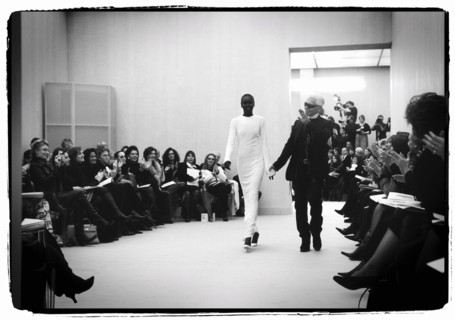 01/00/2004. EXCLUSIVE. Chanel Fashion Designer Karl Lagerfeld, backstage of the Haute Couture Spring-Summer 2004 fashion show.