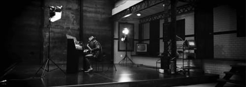 03/00/2004. EXCLUSIVE: Close-up of French singer Calogero;