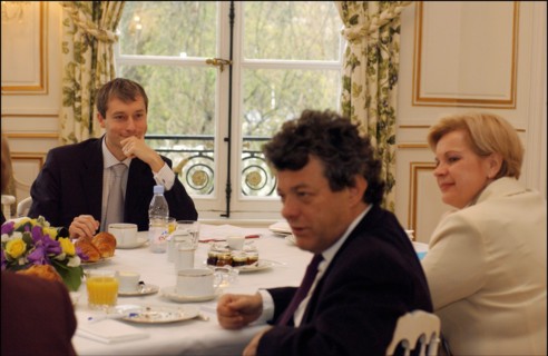 04/02/2004.  Jean-Louis Borloo, Minister for Employment, Labor and Social Cohesion: first day of labor.