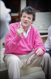 06/26/2004.  Jean-Louis Borloo, le ministre de l'Emploi, du Travail et de la Cohesion sociale travaillant, au ministere, sur le Plan de Cohesion sociale avant sa presentation en conseil des ministres ...
