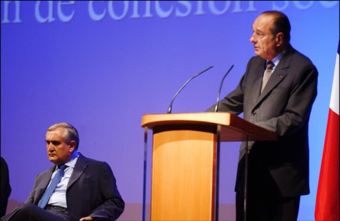 30/09/2004. Reunion des services de l'Etat pour le plan social a la Mutualite a Paris.