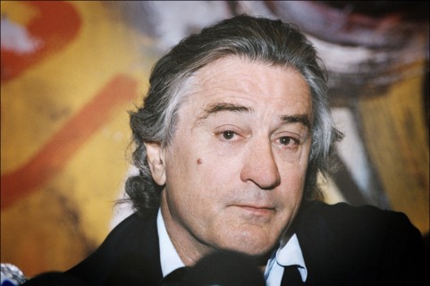 06/18/2005. American actor Robert De Niro opens exhibition of Robert De Niro Sr. paintings at La Piscine in Roubaix.