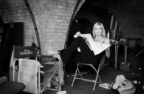 09/00/2005. "A few days in the life of Sharon Stone", a book by photographer Emanuele Scorcelletti.