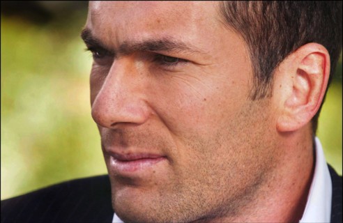 01/04/2004. EXCLUSIVE. Close-up French soccer Zinedine Zidane