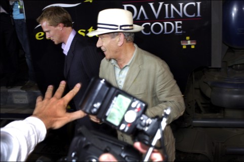 05/16/2006. Arrival of Da Vinci Code crew at Cannes rail station.