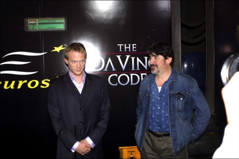 05/16/2006. Arrival of Da Vinci Code crew at Cannes rail station.