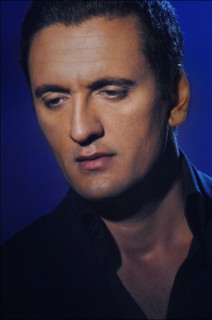 03/00/2007. Dany Brillant on the set of his video : 'Histoire d'Amour'.