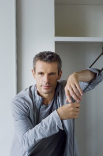 06/00/2007 - - Close-up Lambert Wilson.