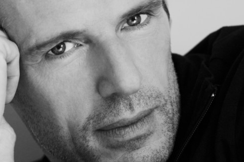 06/00/2007 - Close-up Lambert Wilson.