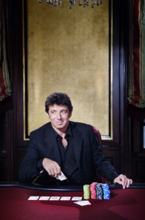 Patrick Bruel lors d'une partie de poker