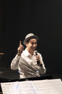 Laurent Gerra sur scène