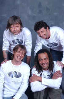 Les Restos du Coeur, Spectacle des Enfoirés 2004