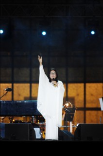 Concert de Charles Aznavour à Erevan (Arménie), le 30 septembre 2006