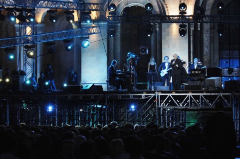 Concert de Charles Aznavour à Erevan (Arménie), le 30 septembre 2006