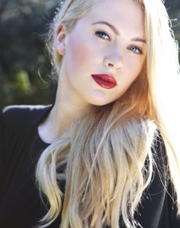 Ireland Baldwin