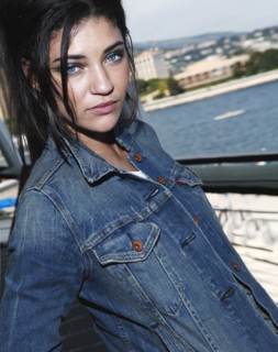 Jessica Szohr