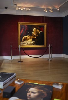 Exhibition in New York of a painting attributed to Caravaggio.