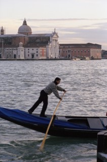 Venitian gondolier, evening in San Giorgio Maggiore