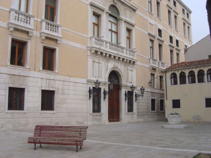 Vue du Palazzo Grassi à Venise