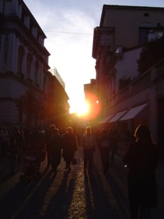 Avenue Andrea Palladio de Venise au soleil couchant