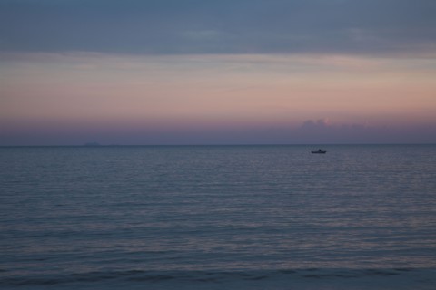 Provence327 Le soir, au soleil couchant sur la Méditerranée, baie des Lecques