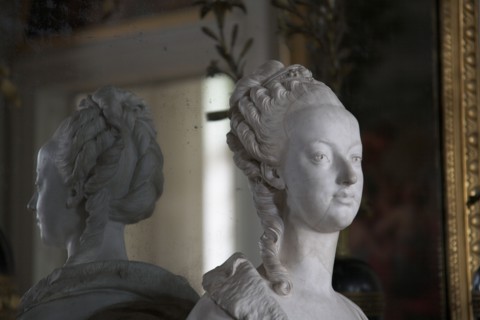 Versailles097 Château de Versailles, Petit Trianon, buste de Marie-Antoinette (1775), sculpture de