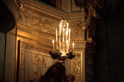 Versailles166 Château de Versailles, Petit Trianon, Théâtre de Marie-Antoinette 1780, torchère