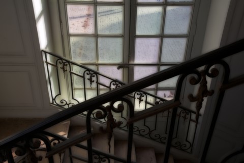 VersaillesChromo007 Château de Versailles, Petit Trianon, escalier intérieur