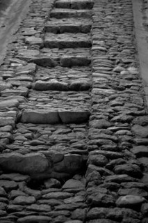 Provence489 Provence, Luberon, village de Gordes, ruelle, pavement