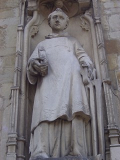 Bruges. Façade de l'Hôtel de Ville (Stadhuis), statue (détail), Place du Bourg (Burg)