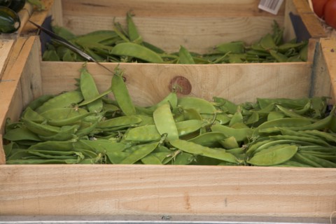 Provence744 Marché de Provence, haricots mange-tout