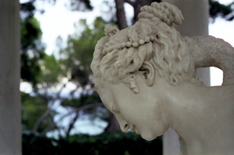Villa Ephrussi de Rothschild jardins, temple de l'amour (détail)