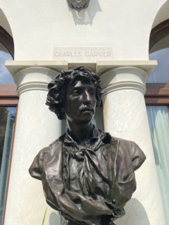 Buste de Charles Garnier, à Bordighera