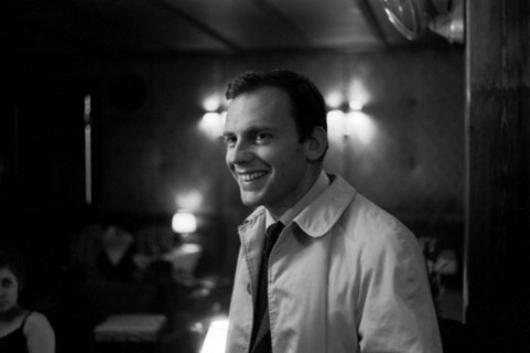 Jean-Louis Trintignant sur le tournage du film "Trans-Europ-Express"